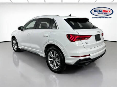 2024 Audi Q3 quattro S line Premium 45 TFSI