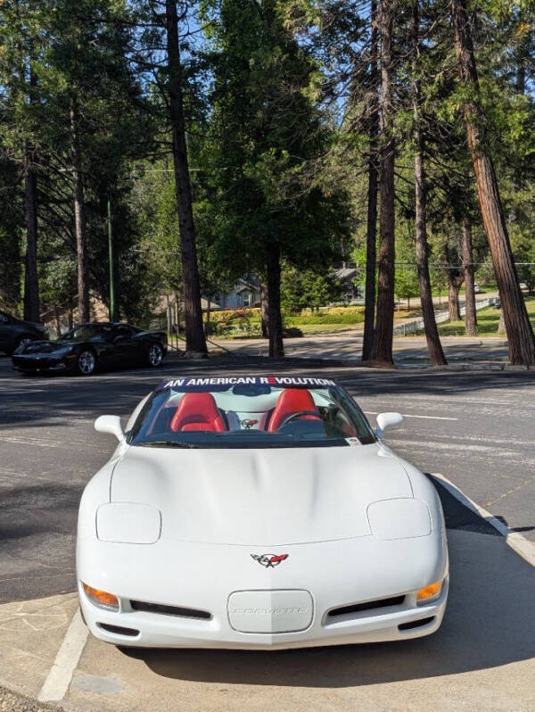 2004 Chevrolet Corvette