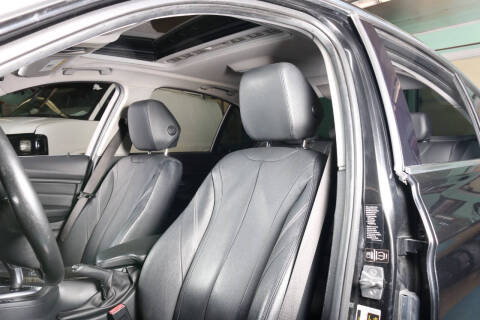 2013 BMW 3 Series 328i xDrive