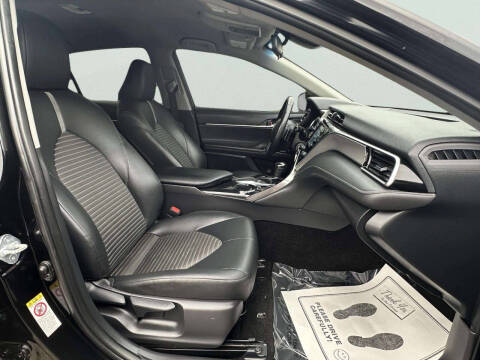 2018 Toyota Camry SE