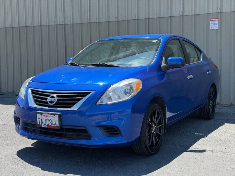 2014 Nissan Versa 1.6 S
