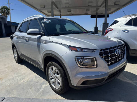 2020 Hyundai Venue for sale at TANQUE VERDE MOTORS in Tucson AZ