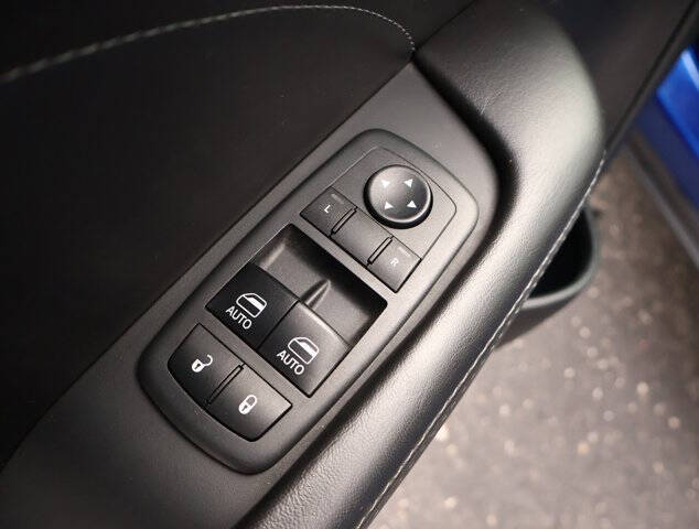 2018 Dodge Challenger 392 HEMI Scat Pack Shaker