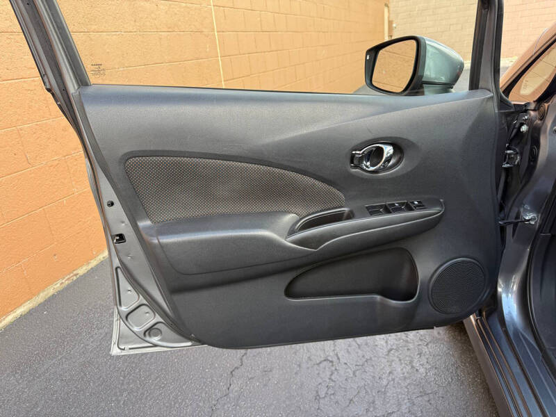 2018 Nissan Versa Note SR