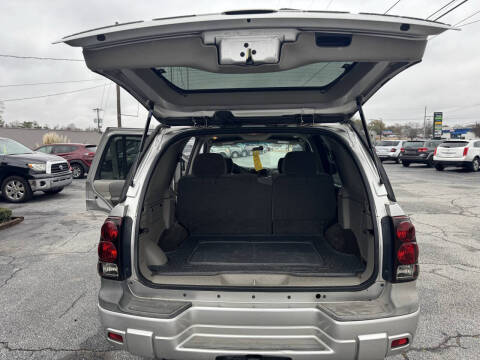 2004 Chevrolet TrailBlazer LS