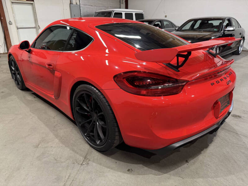 2016 Porsche Cayman GT4