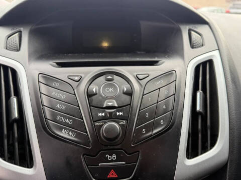 2012 Ford Focus SE