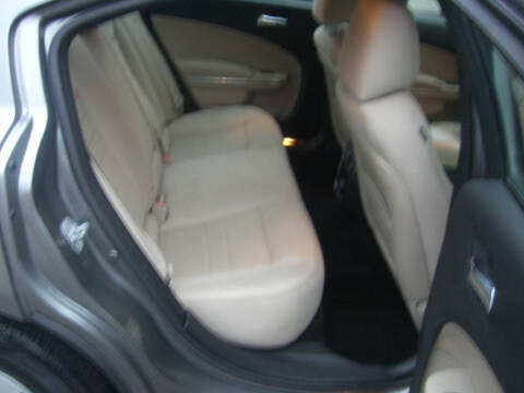 2011 Dodge Charger SE