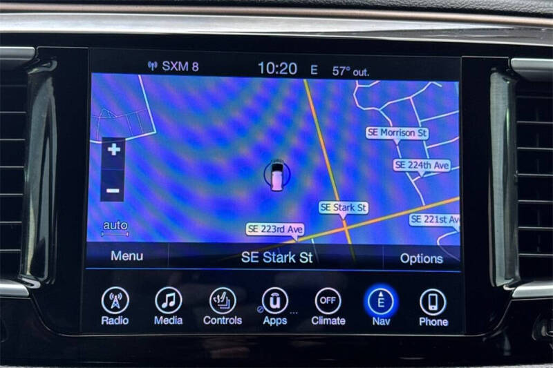 2017 Chrysler Pacifica Touring-L Plus