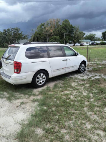 2007 Hyundai Entourage SE