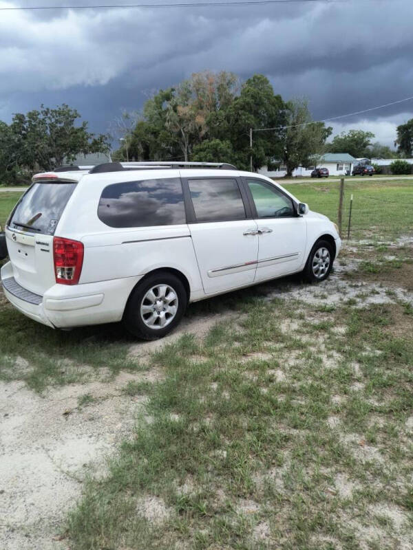 2007 Hyundai Entourage SE