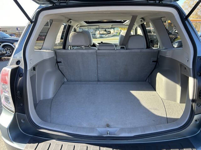 2010 Subaru Forester X Premium Package photo 22