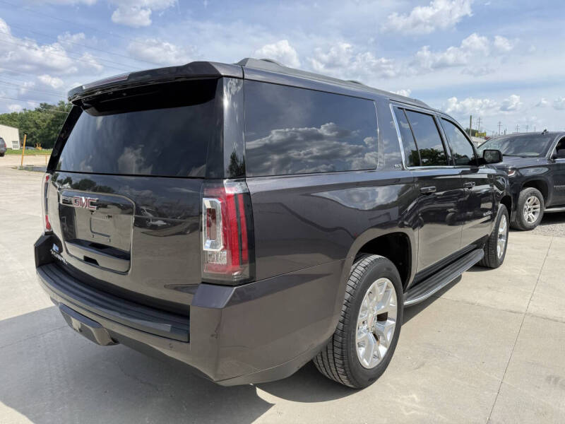 2016 GMC Yukon XL SLT