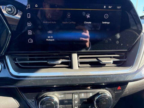 2025 Chevrolet Trax RS