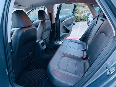 2014 Volkswagen Passat 1.8T S