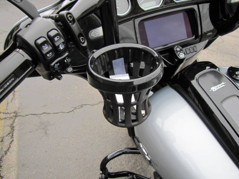 2023 Harley-Davidson Street Glide