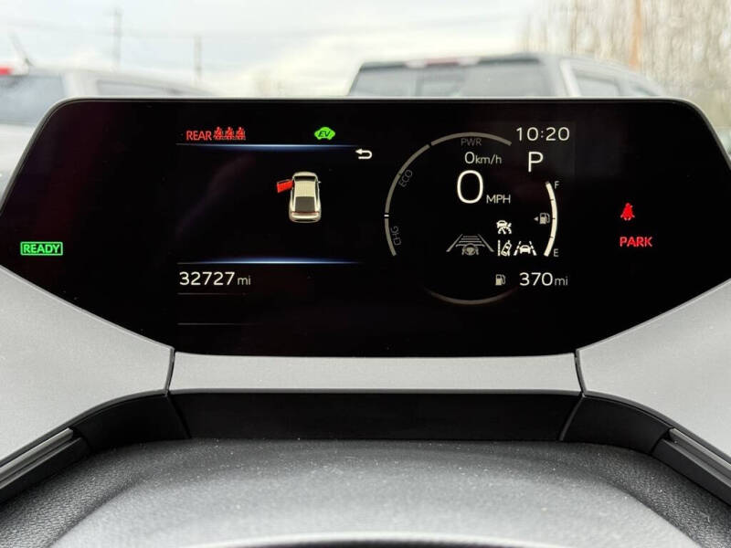 2024 Toyota Prius XLE