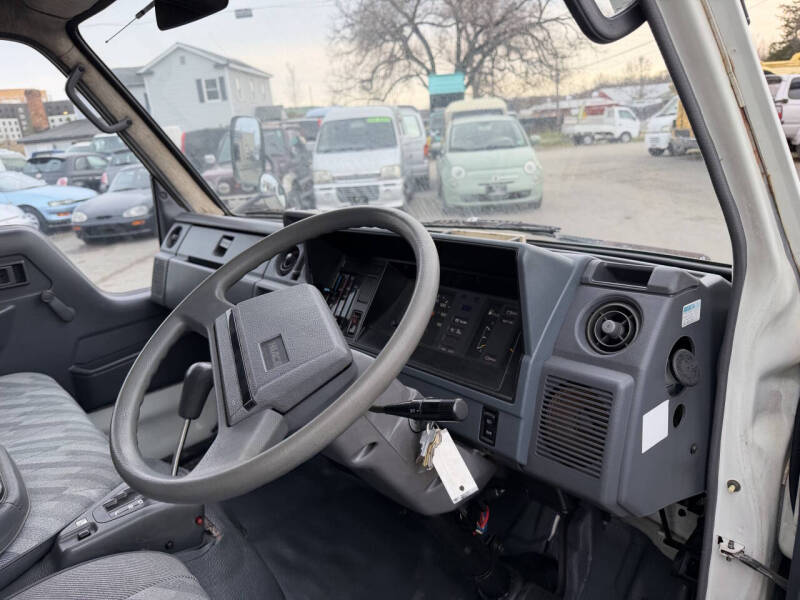 1998 Toyota HiAce