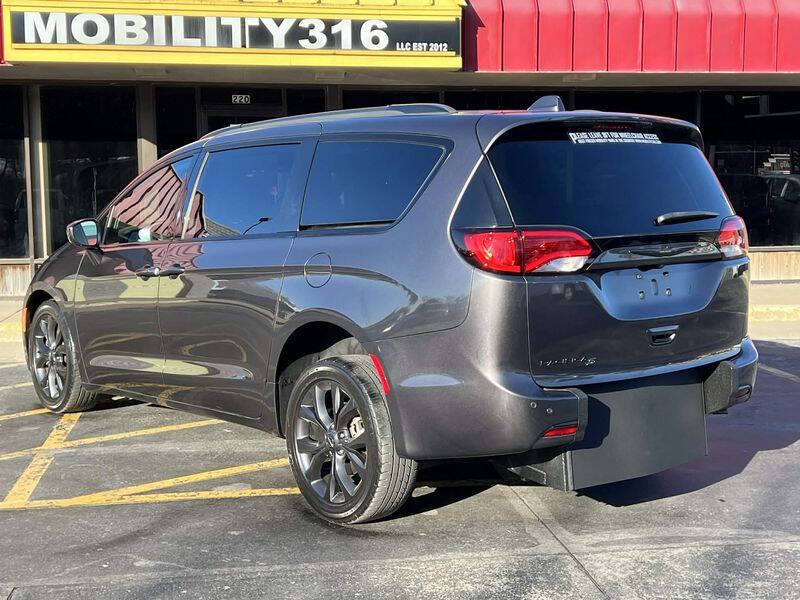 2018 Chrysler Pacifica Touring Plus