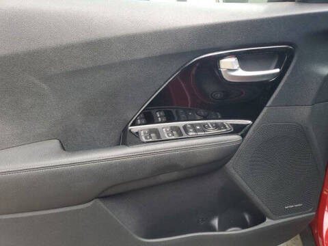 2022 Kia Niro EX Premium