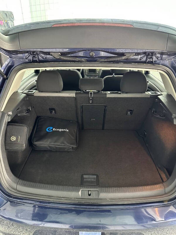 2016 Volkswagen e-Golf SE