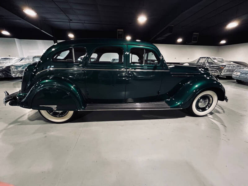 1937 Chrysler Airflow