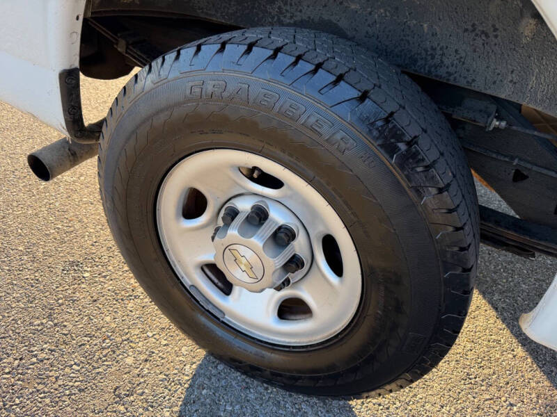 2021 Chevrolet Express 2500