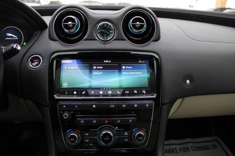 2019 Jaguar XJL Portfolio