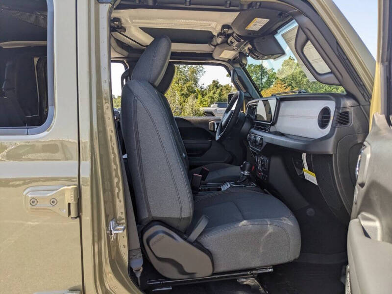 2025 Jeep Gladiator Willys