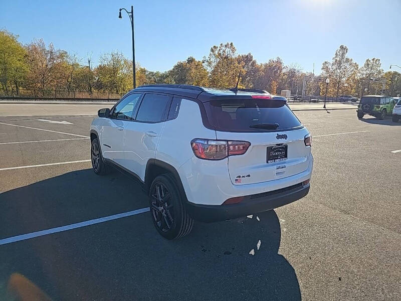 2026 Jeep Compass Limited Altitude