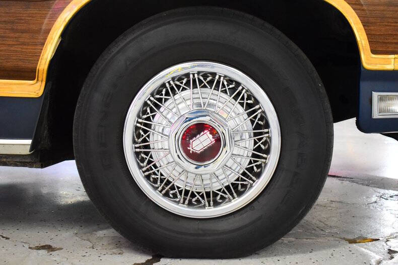 1986 Ford LTD Crown Victoria