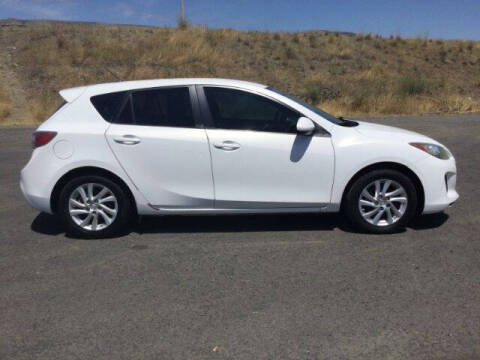 2012 Mazda MAZDA3 i Touring