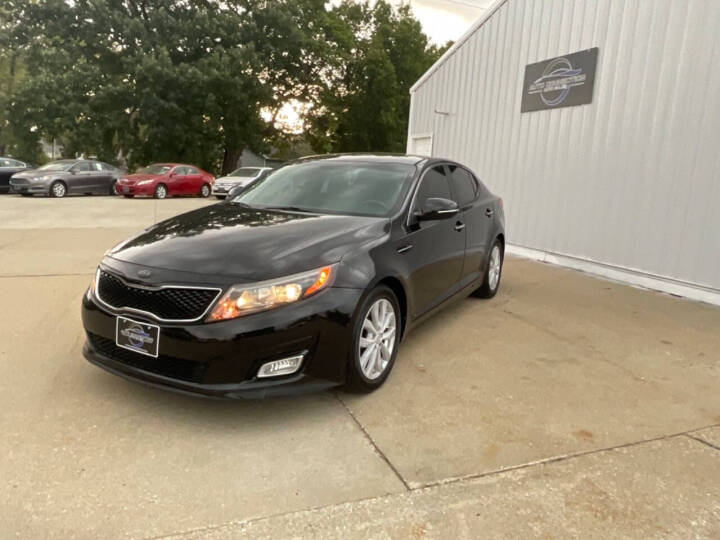 2014 Kia Optima for sale at Auto Connection in Waterloo, IA