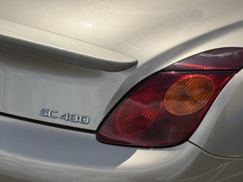 2002 Lexus SC 430