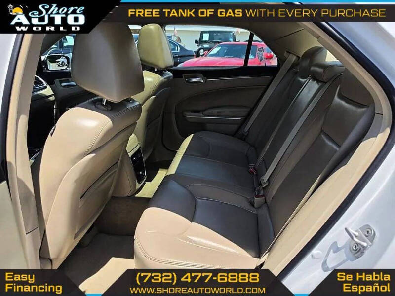 2013 Chrysler 300