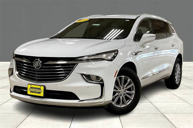Used 2024 Buick Enclave Premium with VIN 5GAEVBKW1RJ124131 for sale in Montevideo, Minnesota