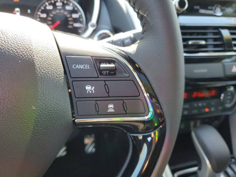 2026 Mitsubishi Eclipse Cross SE