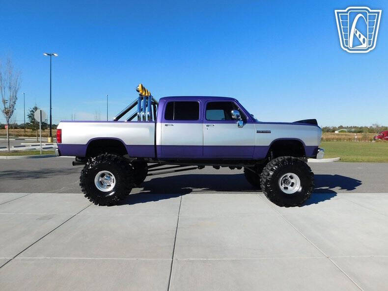 1985 Dodge RAM 350