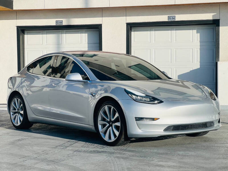 2018 Tesla Model 3 Long Range