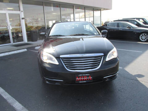 2013 Chrysler 200 Touring