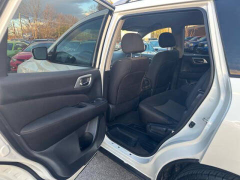 2017 Nissan Pathfinder