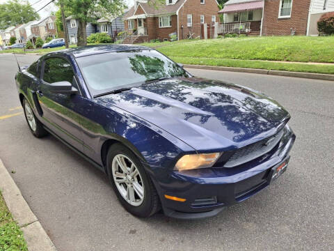 2012 Ford Mustang V6
