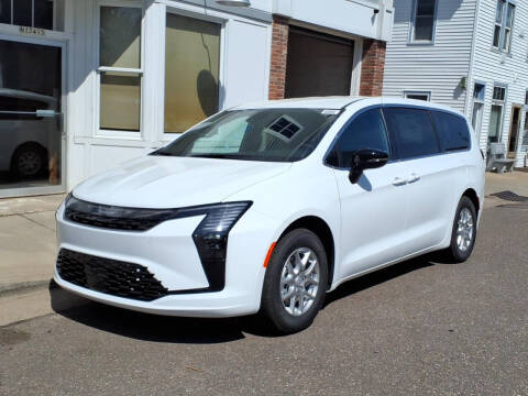 2027 Chrysler Pacifica Select