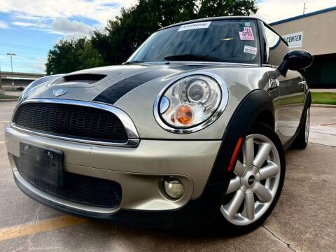 2007 MINI Cooper for sale at powerful cars auto group llc in Houston TX