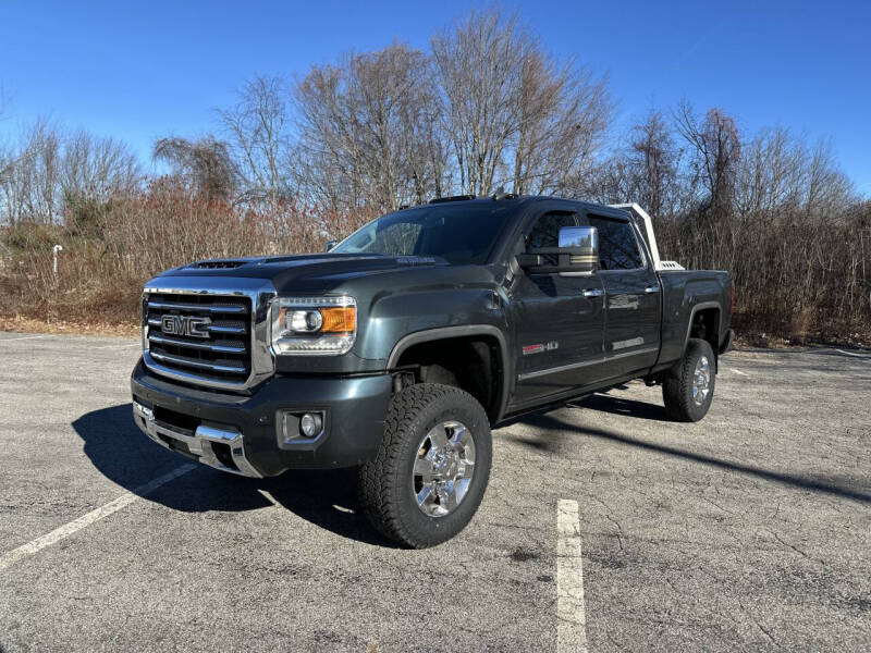 2017 GMC Sierra 3500HD SLT's photo