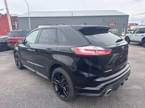 2020 Ford Edge ST