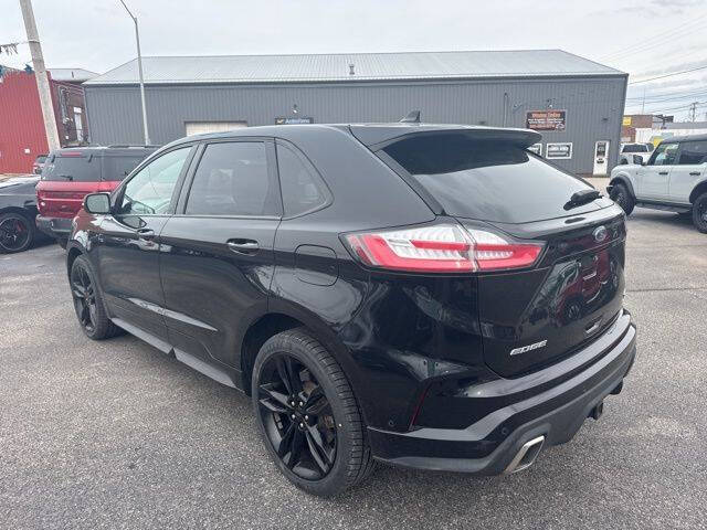 2020 Ford Edge ST