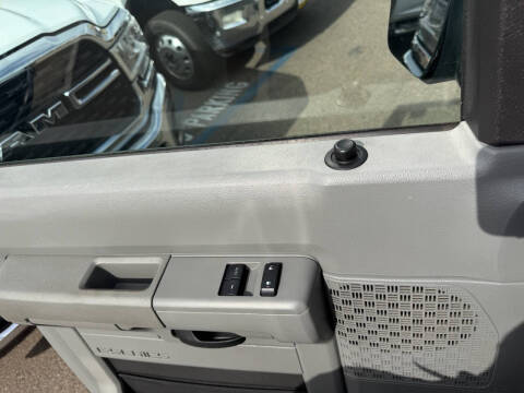 2014 Ford E-Series E-150