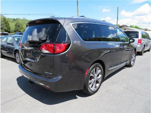 2019 Chrysler Pacifica Limited
