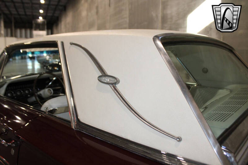 1964 Ford Thunderbird